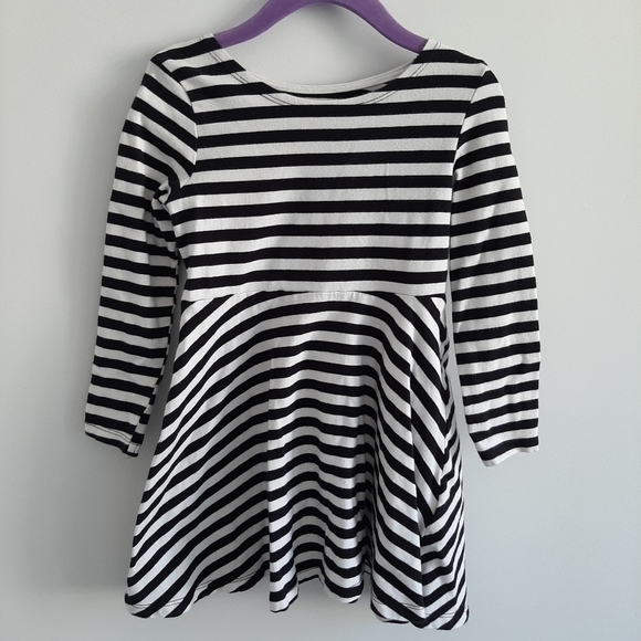 H&M Other - H&M Basic Organic Cotton Black White Striped Dress size 2-4Y